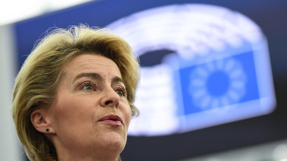 Bruxelles vuole la riforma antitrust. Ma dovrà schierarsi con Usa o Cina