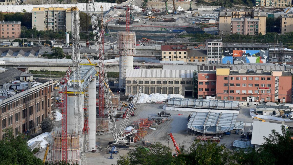 «Hanno attentato alla sicurezza». Piovono nuove accuse su Autostrade