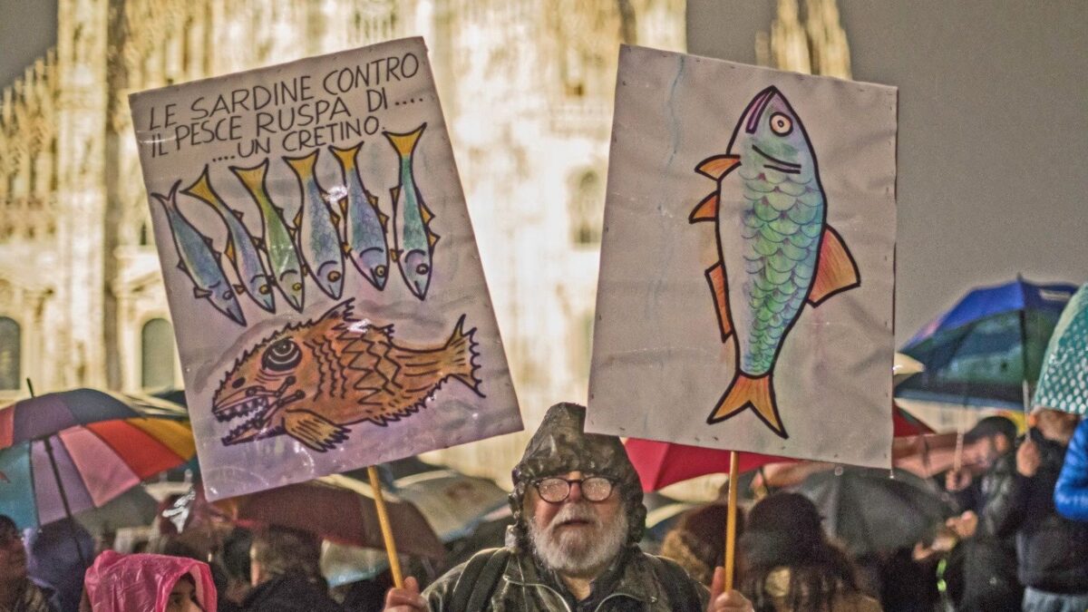 Le sardine la dicono giusta: «Non esistiamo»
