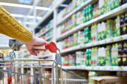 Consumi fermi, è guerra tra i supermercati