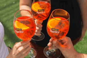 Lo spritz è il cocktail più famoso