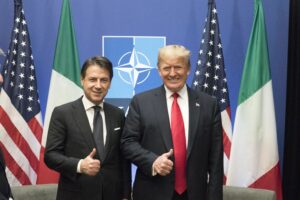 Trump si tiene stretto Giuseppi ma non chiude nessuno dei dossier