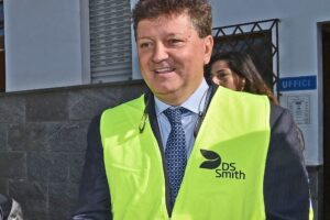 «Voti dalle cosche»: manette all’assessore