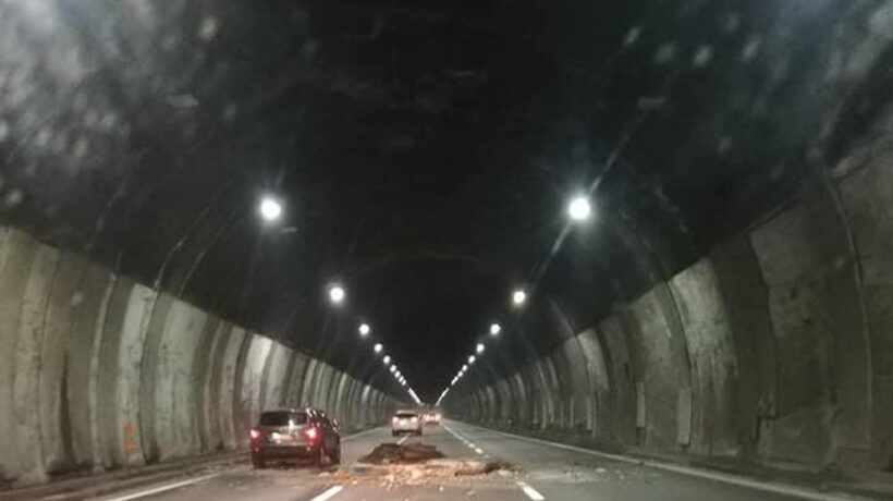 Miracolo di Natale in un tunnel di Autostrade