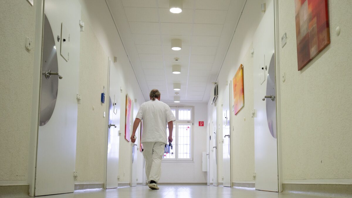 I nostri ospedali senza medici né infermieri