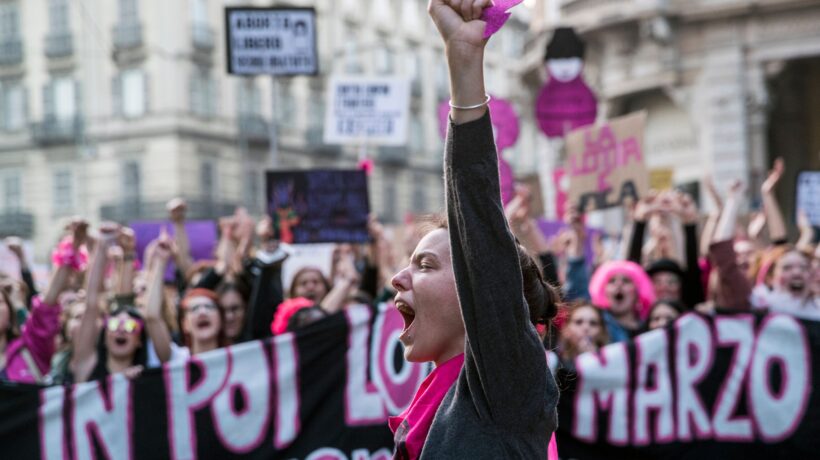 Le leggi liberticide di chi sostiene di dover odiare l’odio