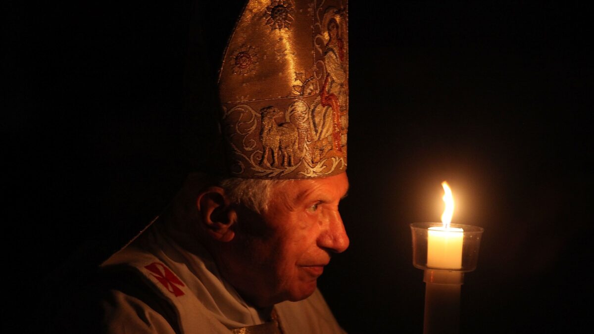 Vogliono imbavagliare Ratzinger