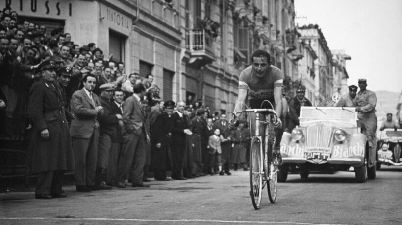 Coppi, fuga solitaria di 3.000 km da un destino triste e romanzesco