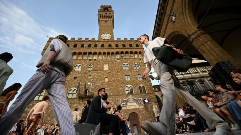 L’uomo del Pitti non ha paura di osare. Soprattutto in fatto di calzature