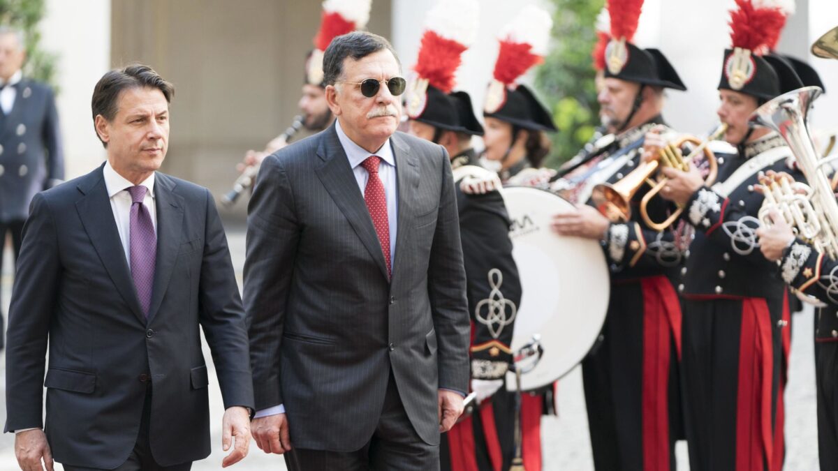 Serraj sfrutta la nostra gaffe e batte cassa
