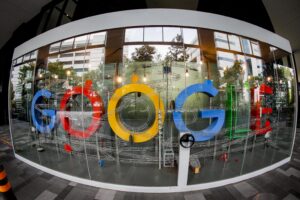 Tasse fuori dalla rete. Così i giganti del Web ci «rubano» 100 miliardi
