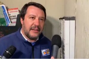 Mezza famiglia del ragazzo tunisino confessa dei problemi con la legge