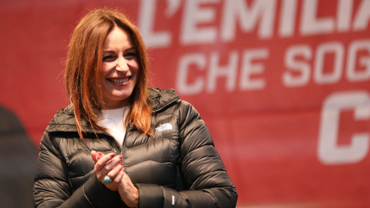 La pecora verde punta alla regione rossa