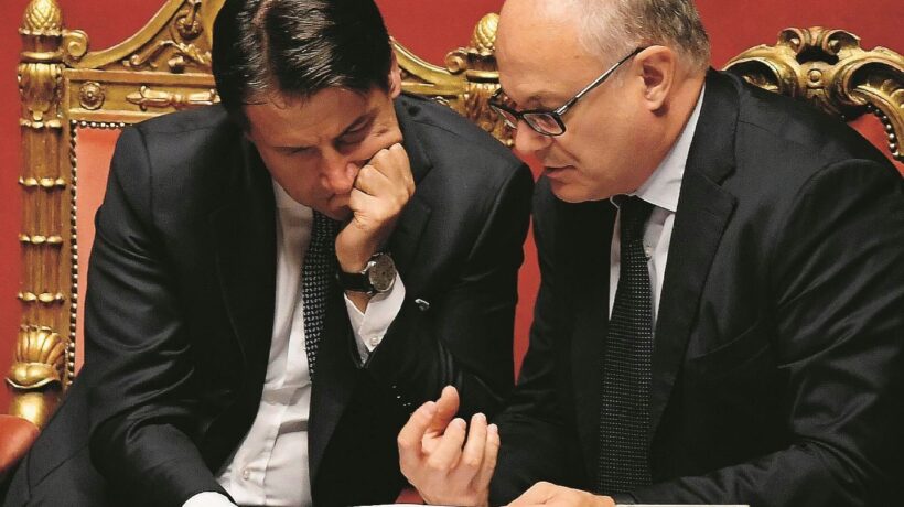 Il dito del cuneo fiscale e la luna delle tasse