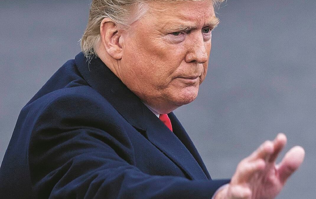 Trump piega Macron sulla digital tax e frega Bruxelles