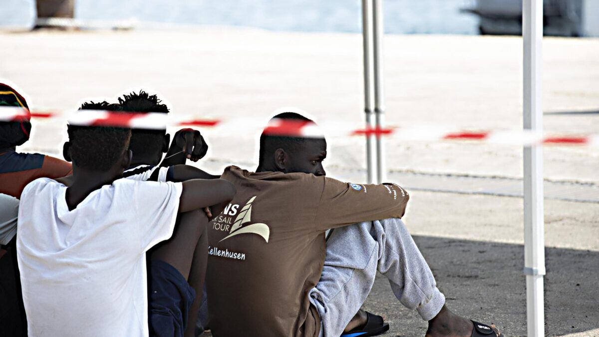 L’accoglienza all’italiana: migranti sedati e schiavizzati