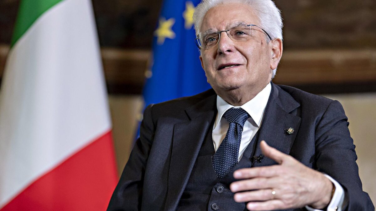 C’è l’impronta di Mattarella sul disastro libico di Conte