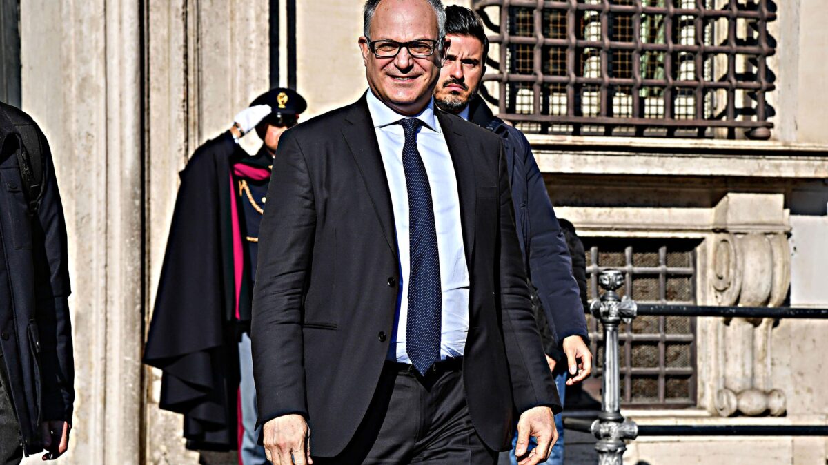 Tolgono i soldi alle partite Iva per dare il bonus ai dipendenti