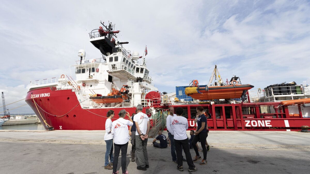 A urne chiuse aprono i porti: 403 africani verso Taranto