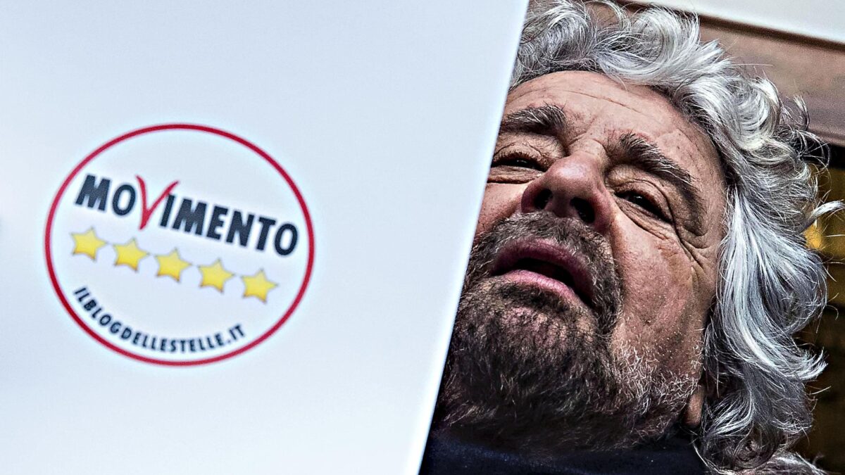 Il M5s si spacca in tre: ormai sembra la Dc