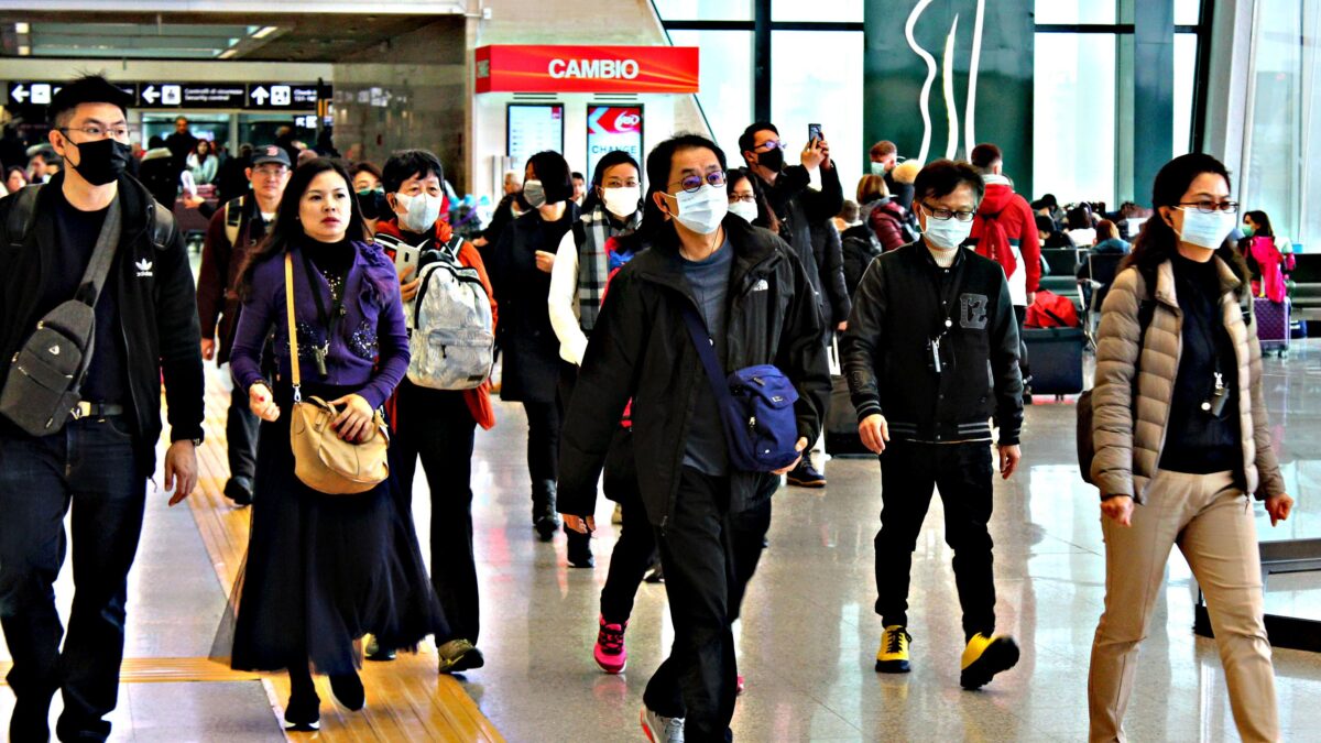 In Cina 10.000 casi. E il picco deve arrivare