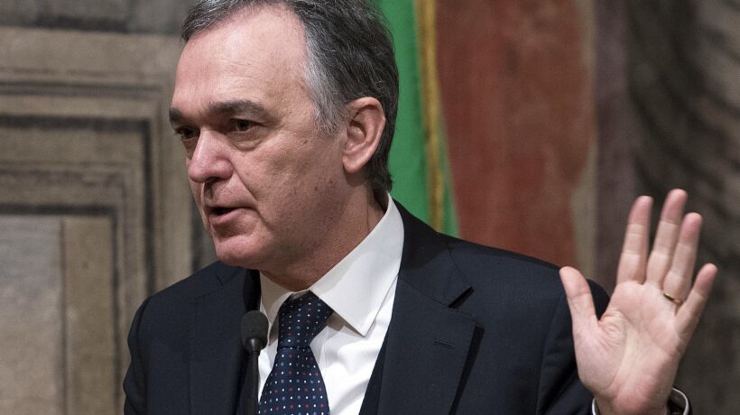 In Toscana rientrano almeno 2.500 cinesi. Nessuna quarantena per «antirazzismo»
