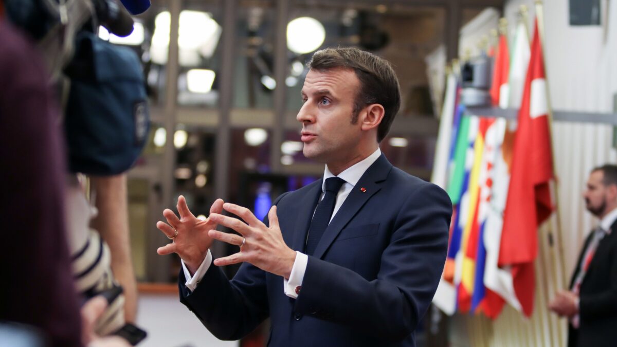 Parigi ci accusa ma ha un focolaio tutto suo