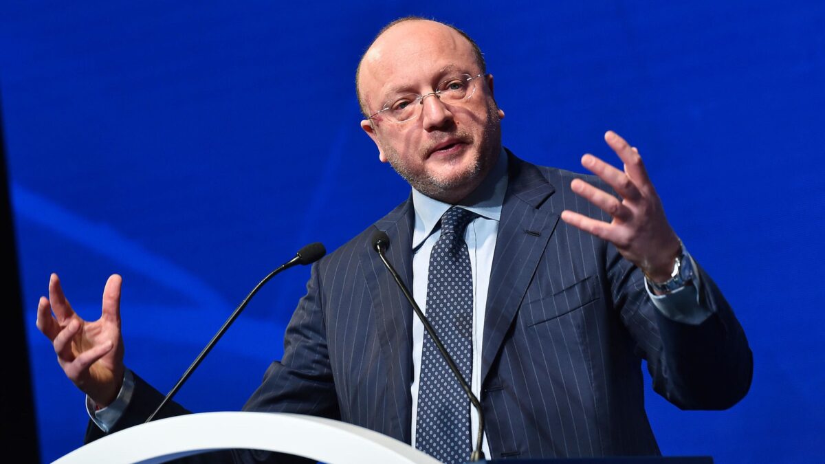 La campagna elettorale per Confindustria prevede il bavaglio