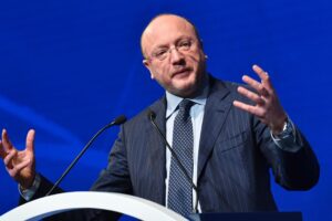 La campagna elettorale per Confindustria prevede il bavaglio