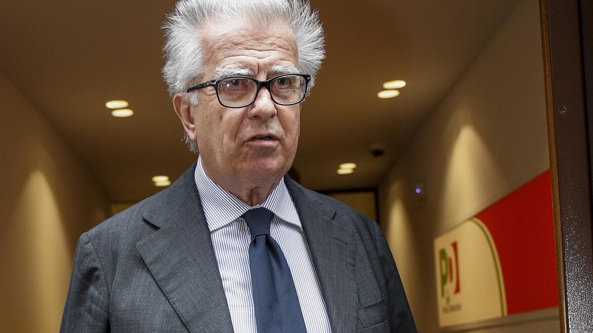 Luigi Zanda: «Renzi ha sbagliato più volte analisi e continua a compiere errori clamorosi»