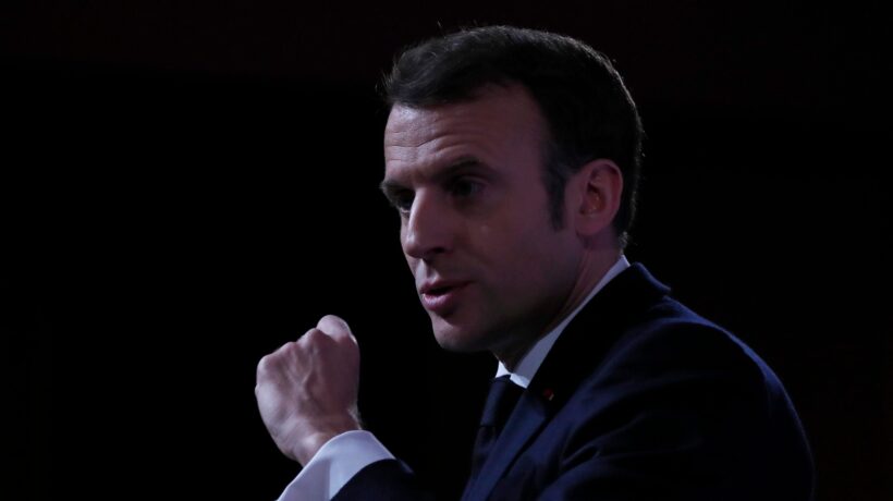 Macron gioca al dottor Stranamore perché l’atomica lo manda in bolletta