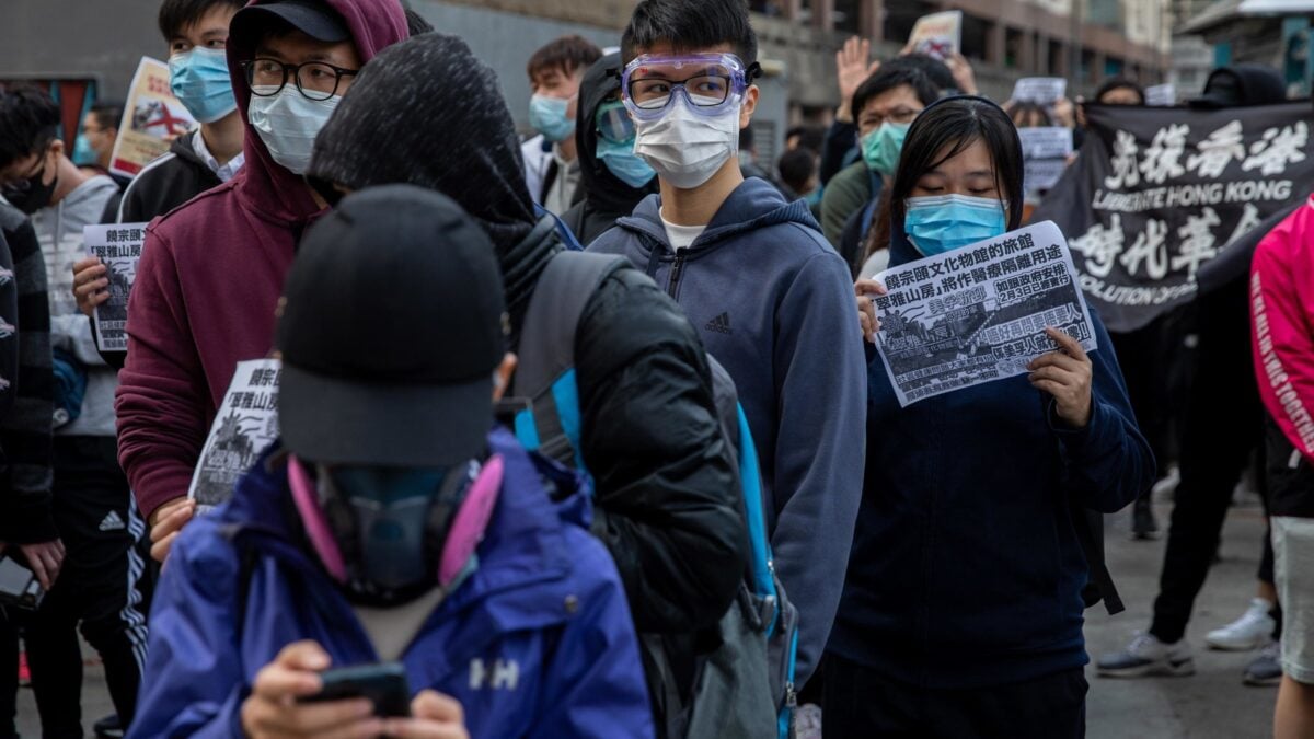 Quante bugie sul morbo del razzismo