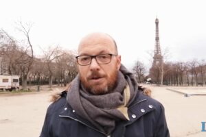 Con proiettili di gomma e cariche, Macron mette il bavaglio al popolo francese