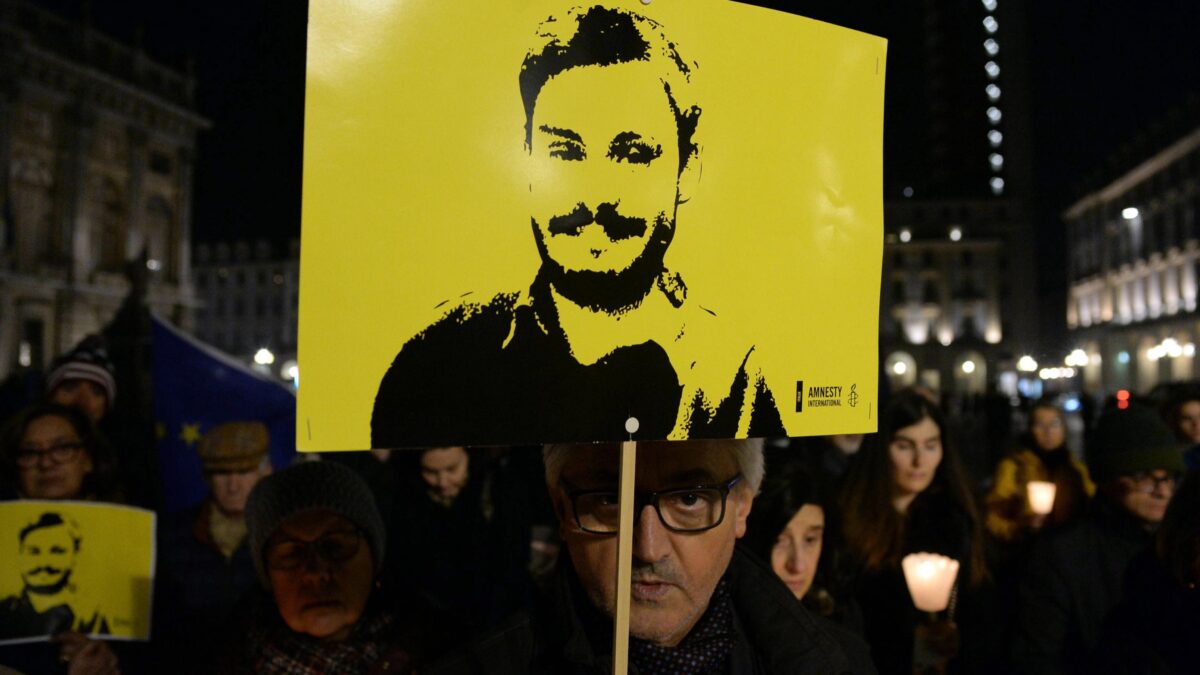 Mentre il caso Regeni imbarazza Pd e M5s il governo vende due navi all’Egitto