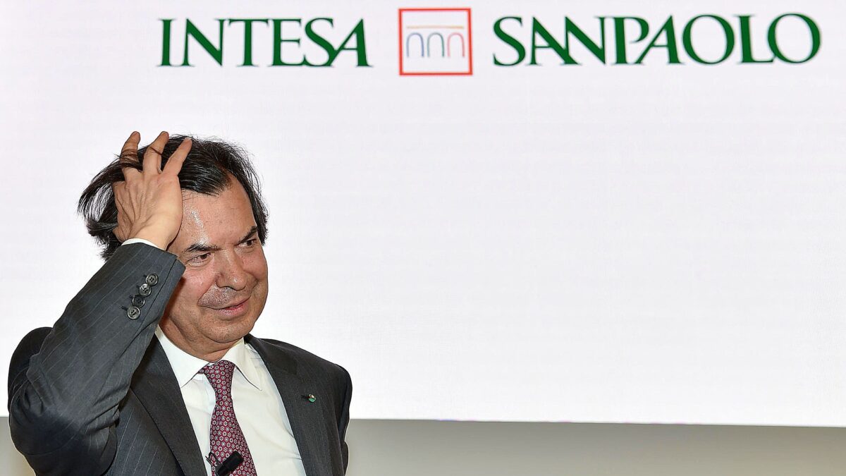 Assieme a Ubi Intesa si mangia i vecchi nemici. E Mps resta sola