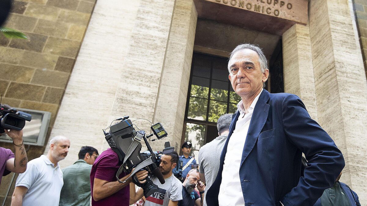 Rossi fa il «fascioleghista» e blinda la Toscana
