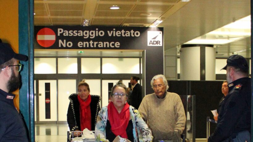 Mezzo mondo sta dando la caccia agli italiani