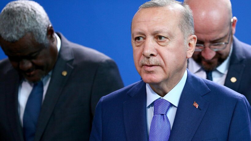 Erdogan spinge i profughi verso l’Europa
