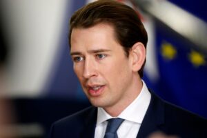 Controlli ai confini e blocchi all’export. Addio a Schengen e Maastricht?