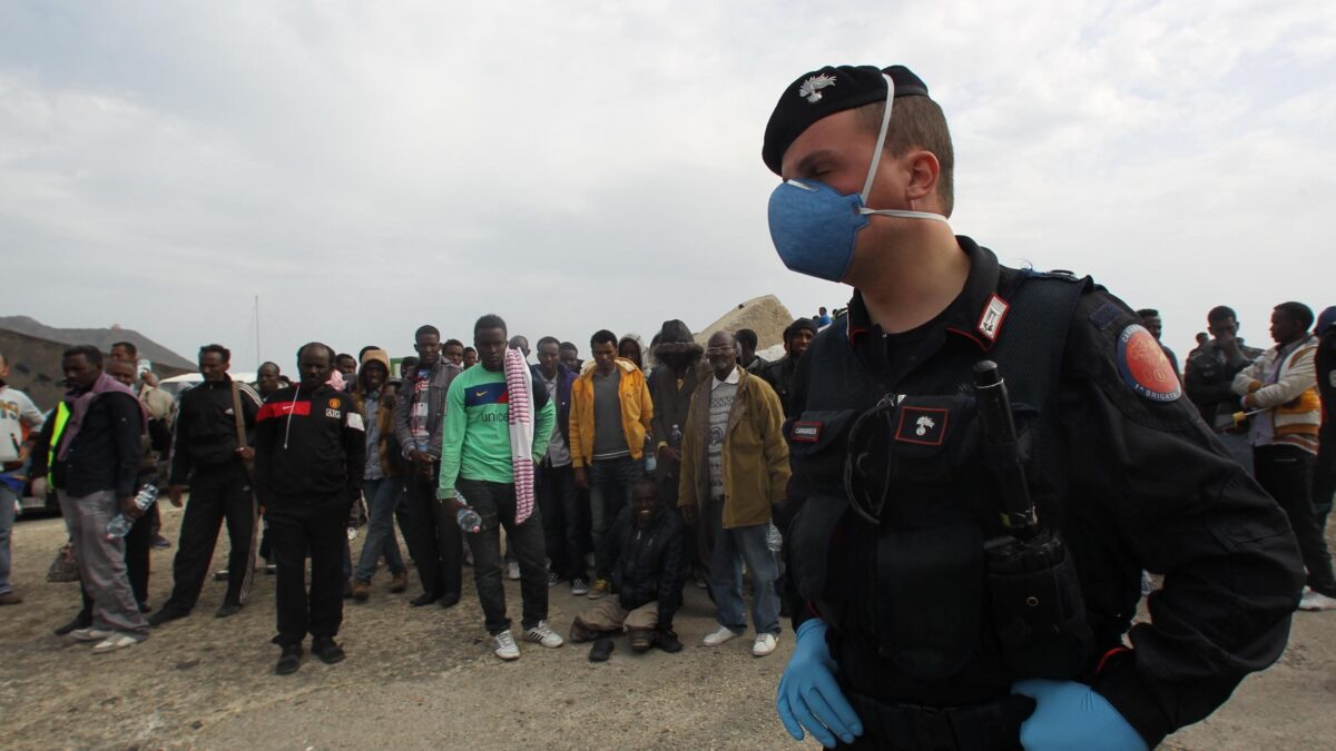 Malati in Libia, ma gli sbarchi riprendono