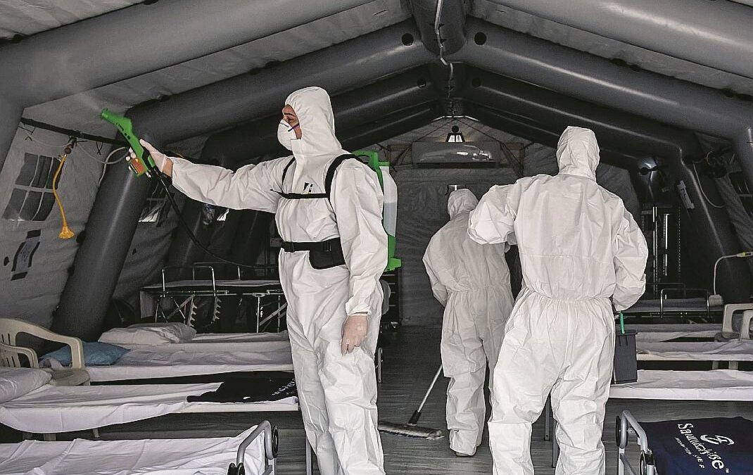 L’Italia muore: 793 persone in un giorno