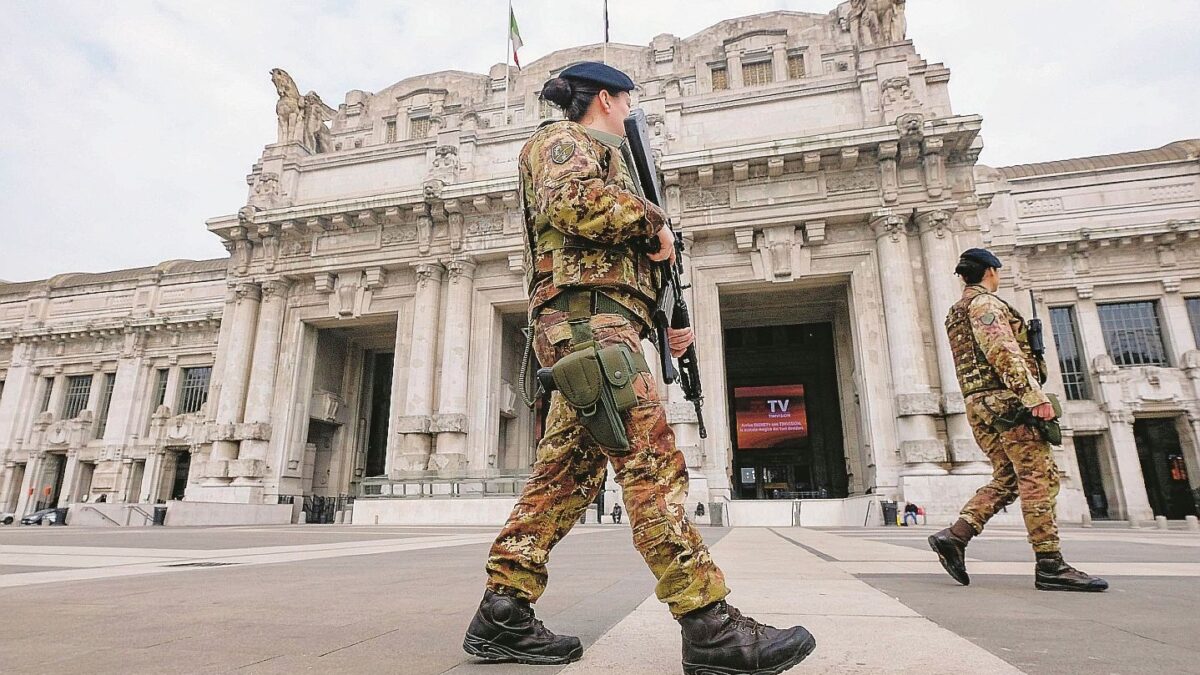 La rabbia di polizia ed esercito: «Allo  sbaraglio senza difese»