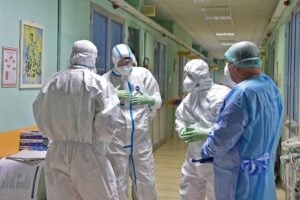 Ma questo è un virus non un terremoto. E finora ha regnato solo la confusione