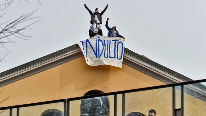I detenuti comandano, i giudici si piegano