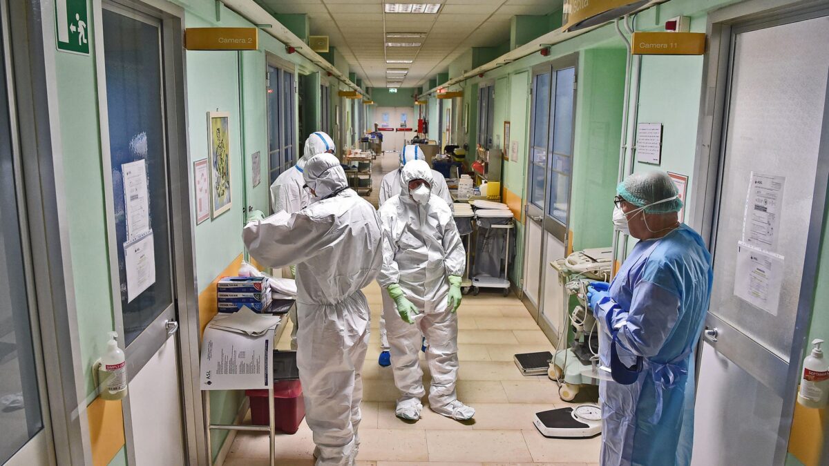 Ospedali allo stremo e mancano i medici