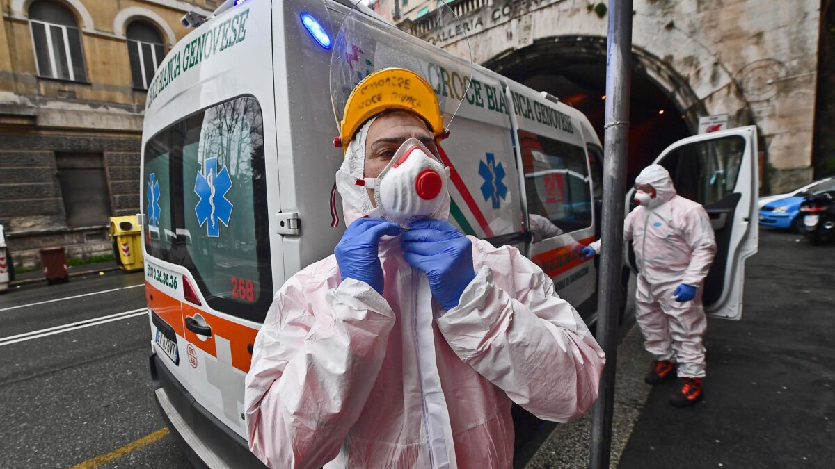 Chimica militare e industria del tessile. Mascherine e gel produciamoli da soli