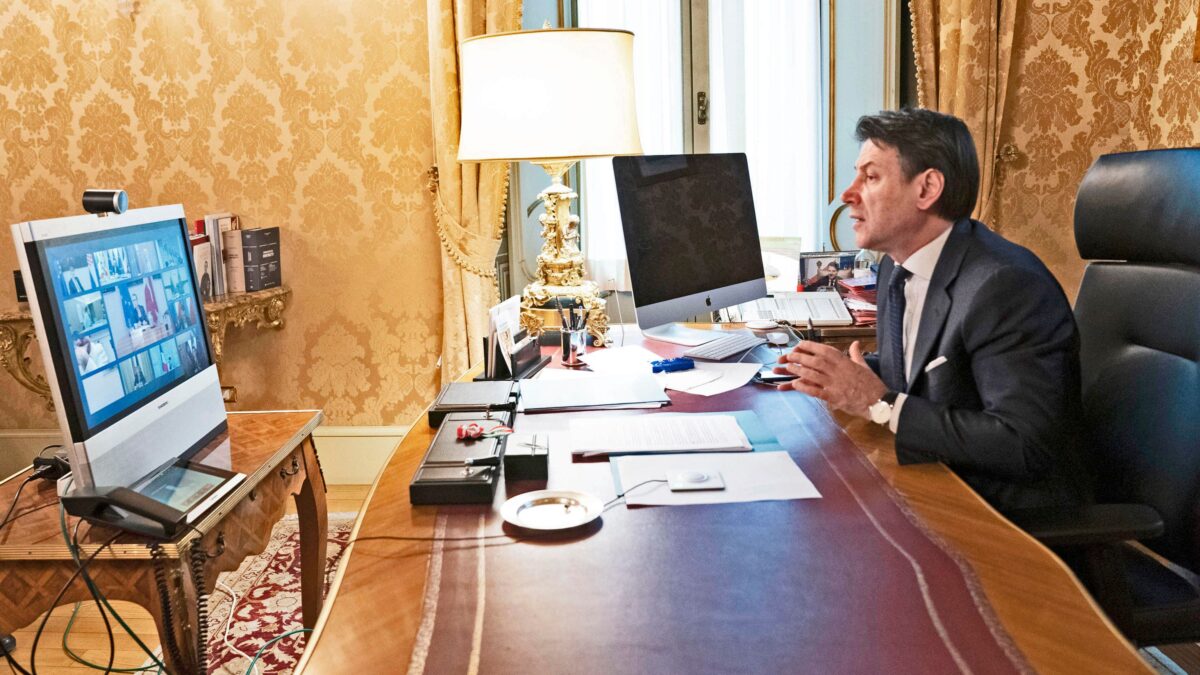 L’Aula non gli ha dato nessun mandato. Però Conte tira dritto sul salva Stati