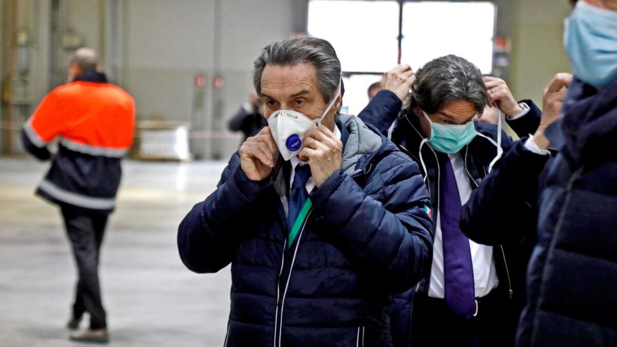 Fontana sfida Conte: «Le mie ordinanze prevalenti sui Dpcm». E scrive al Viminale