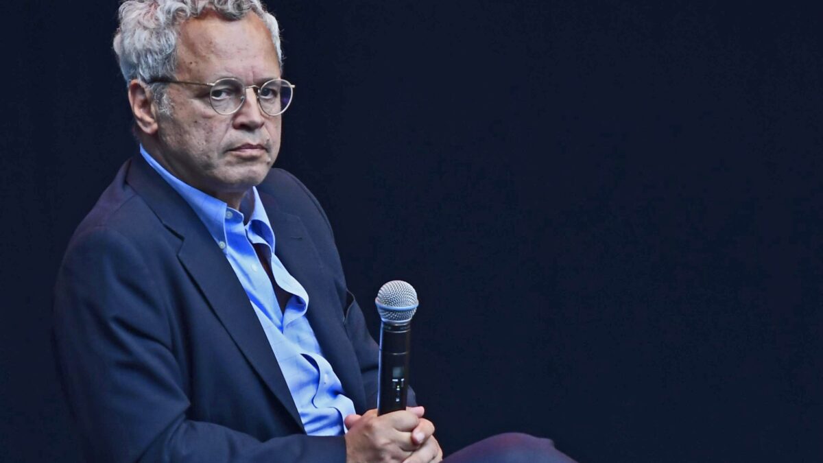 Enrico Mentana: «L’informazione faccia il suo lavoro. Non può godere di crediti speciali»