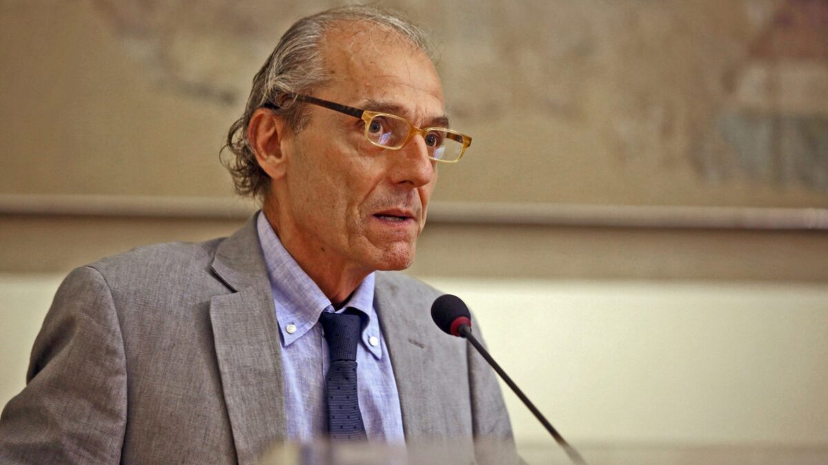 «Impariamo la lezione. L’Italia non deve più processare i medici»